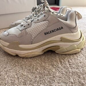 Balenciaga Triple S Sneakers - Cream (size 36)
